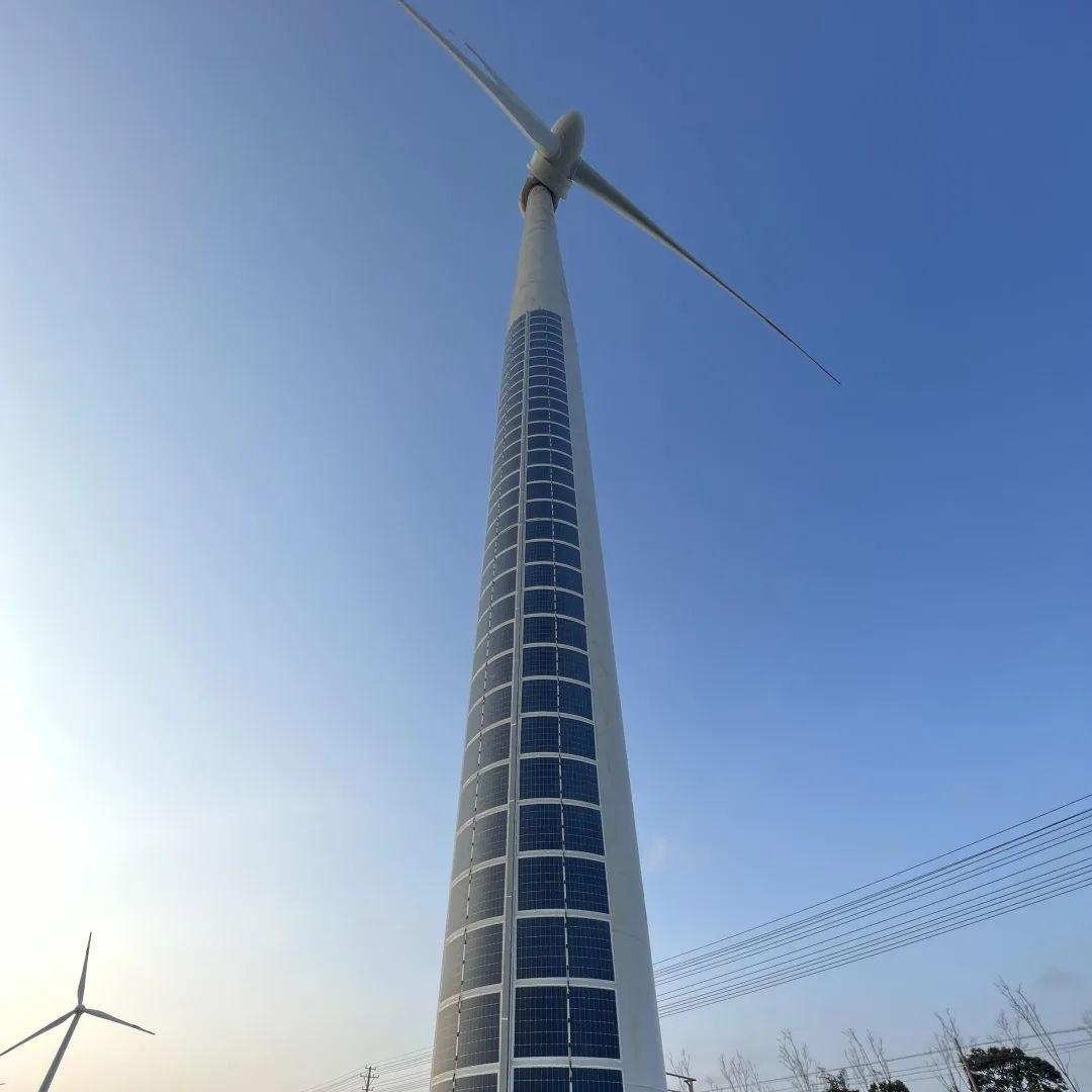 Light and flexible Solar Panel